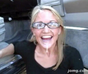 Blondie wifey in glasses gets sloppy facial popshot near the