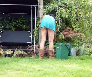 Bare gardening, mind-blowing neighbour cunny showing